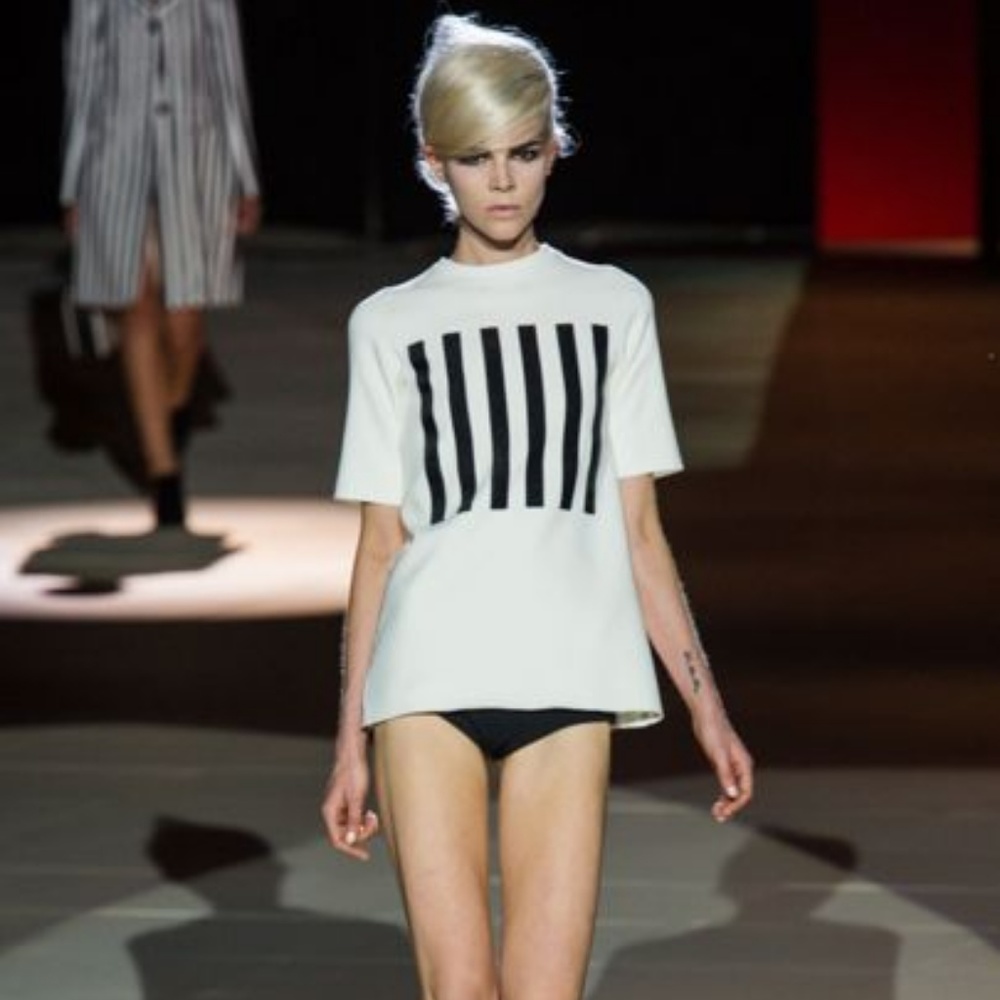 Marc Jacobs White/ Black Sequined S/S Top Sz L